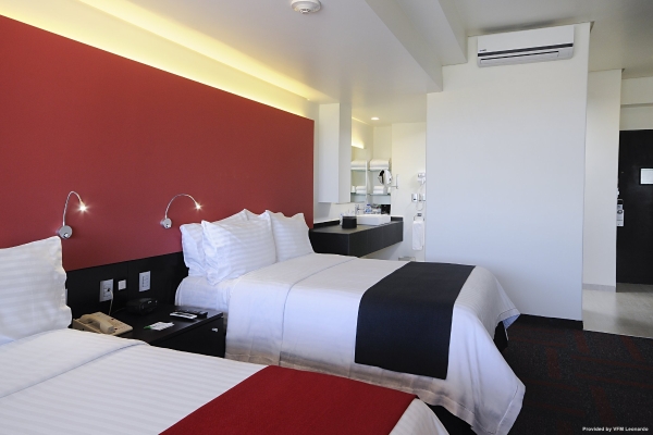 Holiday Inn MEXICO DALI AIRPORT